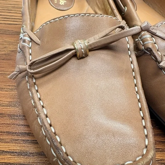 Clarks Brown Leather Bow-Accent Driving Loafers 8 - Picture 6 of 6